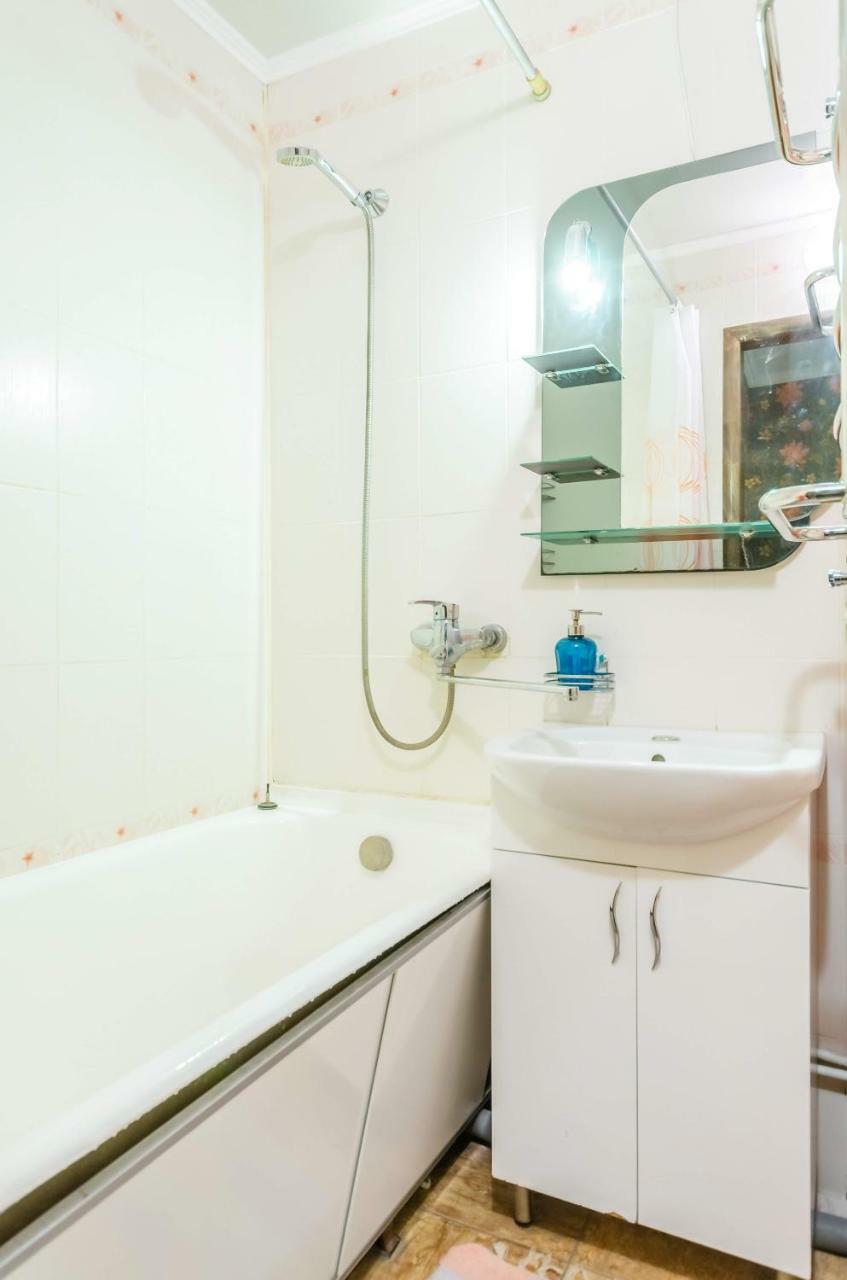 Kozzy Apartment In Kiev City Center Lu7 Eksteriør billede